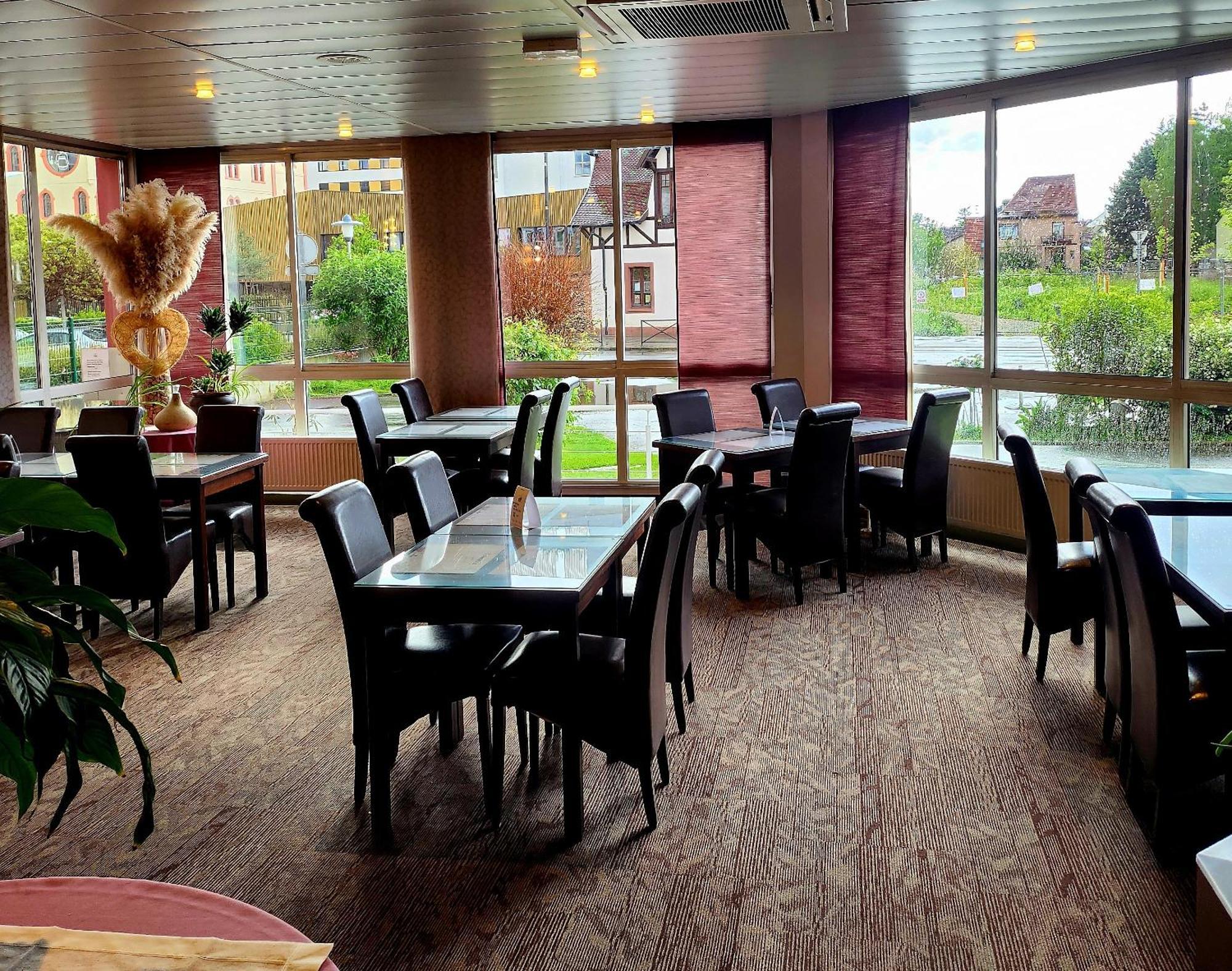 The Originals City, Hotel Le Forum, Strasbourg Nord Schiltigheim Kültér fotó